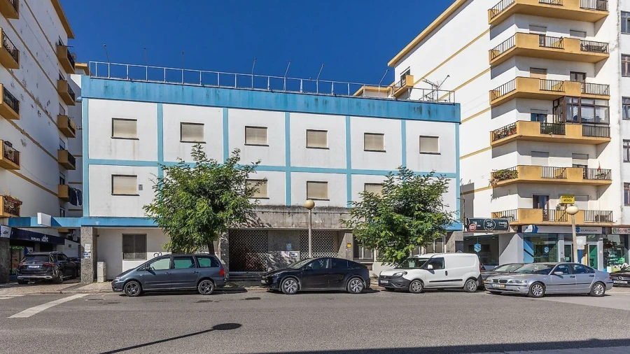 Loja para Arrendamento em Lourinhã e Atalaia