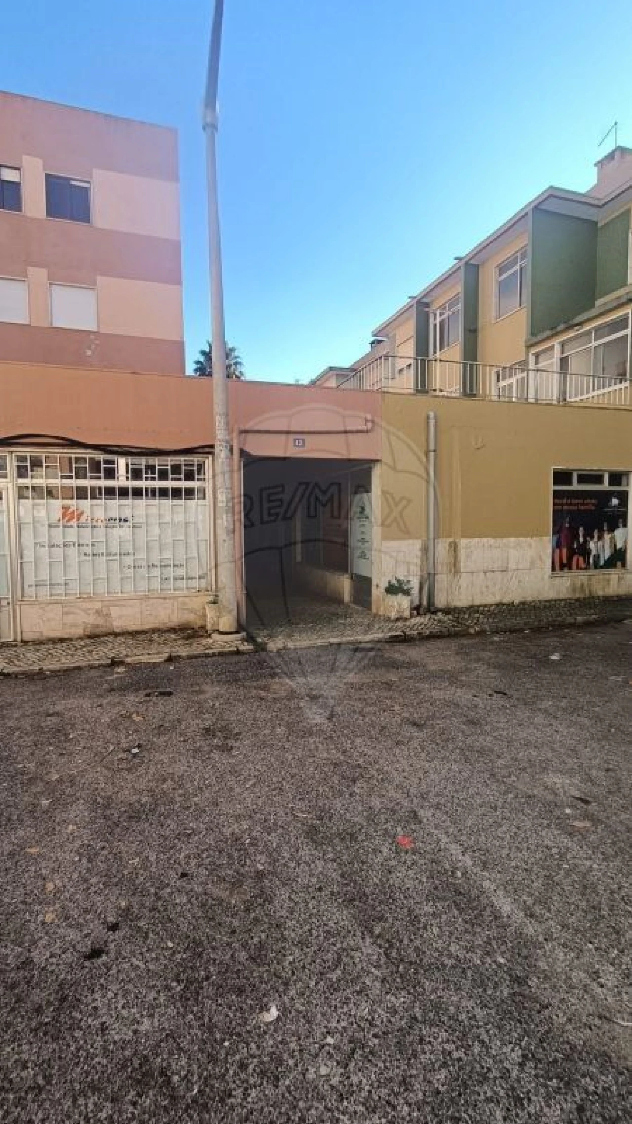 Loja para Arrendamento em Massamá e Monte Abraão Foto 12