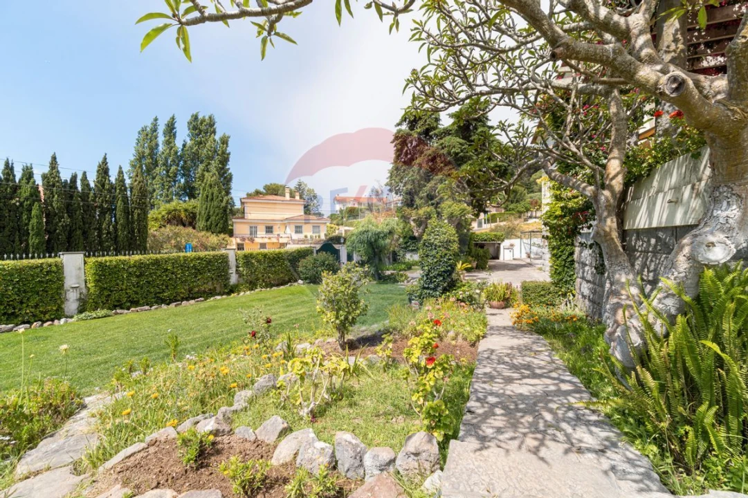 Moradia T9 para Venda em Oeiras e São Julião da Barra, Paço de Arcos e Caxias Foto 5