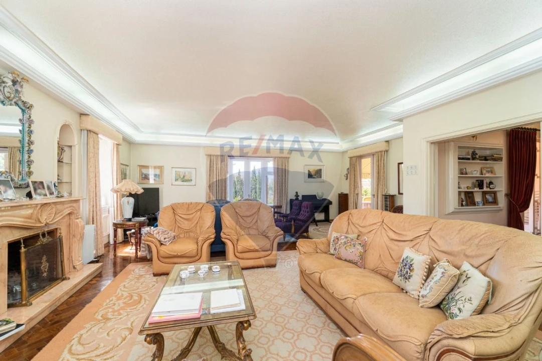 Moradia T9 para Venda em Oeiras e São Julião da Barra, Paço de Arcos e Caxias Foto 12