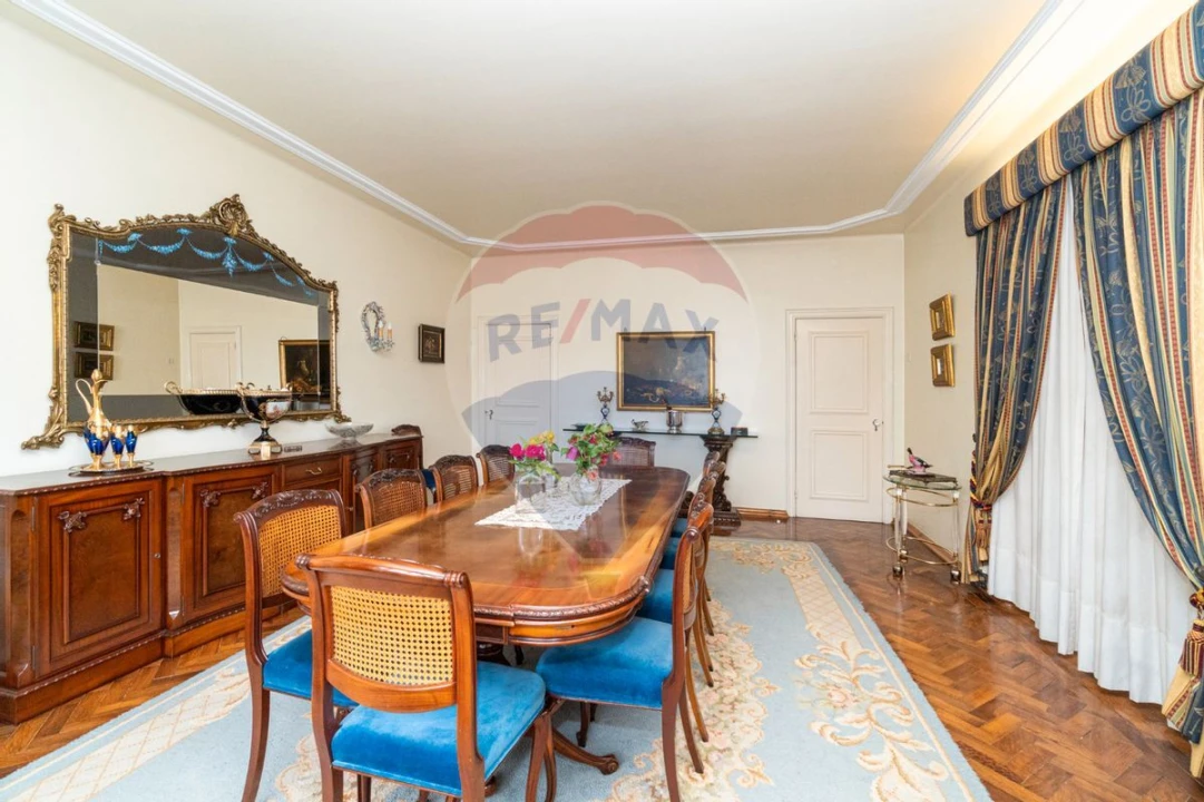 Moradia T9 para Venda em Oeiras e São Julião da Barra, Paço de Arcos e Caxias Foto 14