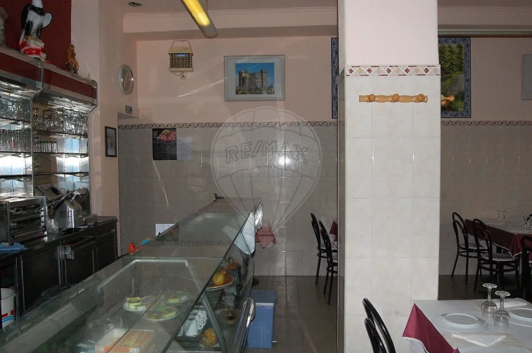 Loja para Venda em Algés, Linda-A-Velha e Cruz Quebrada-Dafundo Foto 5