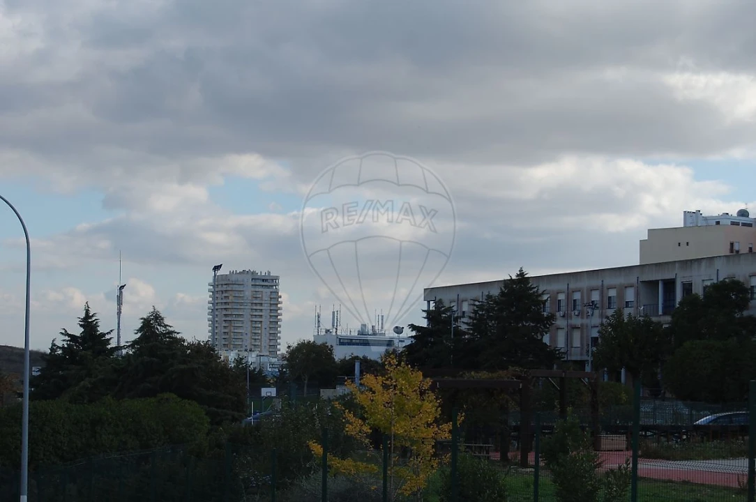 Loja para Venda em Algés, Linda-A-Velha e Cruz Quebrada-Dafundo Foto 15
