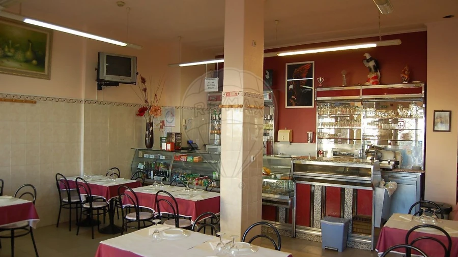 Loja para Venda em Algés, Linda-A-Velha e Cruz Quebrada-Dafundo
