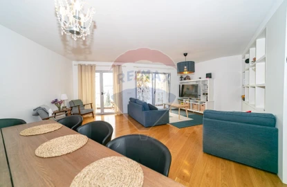 Apartamento T3 para Venda em Carcavelos e Parede