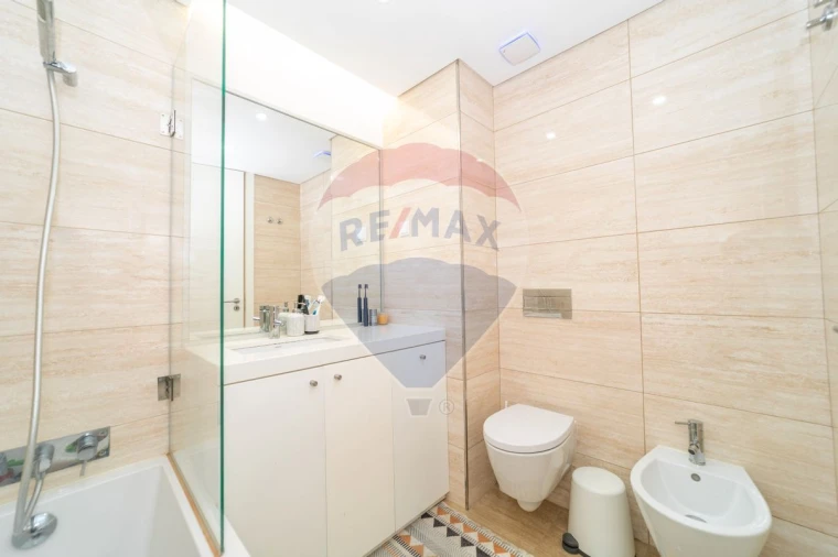 Apartamento T3 para Venda em Carcavelos e Parede Foto 5