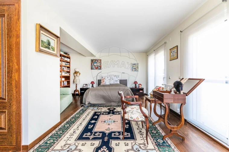 Apartamento T4 para Venda em Caparica e Trafaria Foto 11