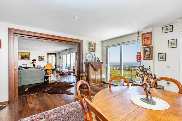 Apartamento T4 para Venda em Caparica e Trafaria Foto 3