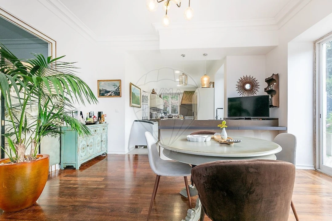 Moradia T10 para Venda em Santa Maria e São Miguel, São Martinho, São Pedro Penaferrim Foto 10