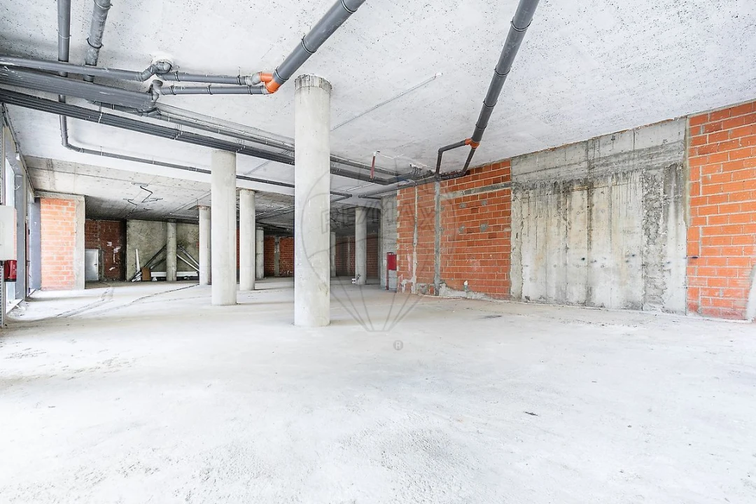 Loja para Venda em Alhandra, São João dos Montes e Calhandriz Foto 6