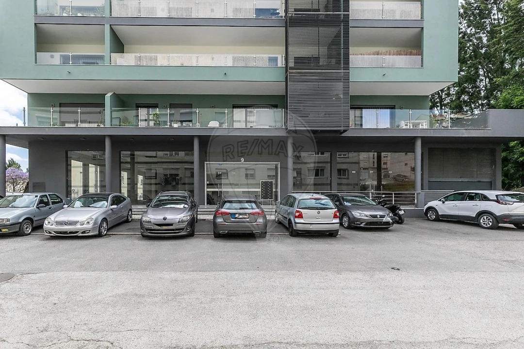 Loja para Venda em Alhandra, São João dos Montes e Calhandriz Foto 15