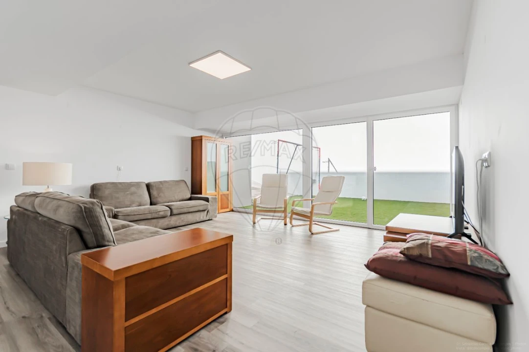 Moradia T4 para Venda em Carcavelos e Parede Foto 29