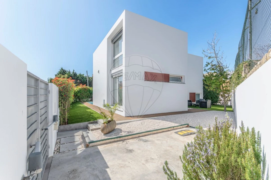 Moradia T4 para Venda em Carcavelos e Parede Foto 32