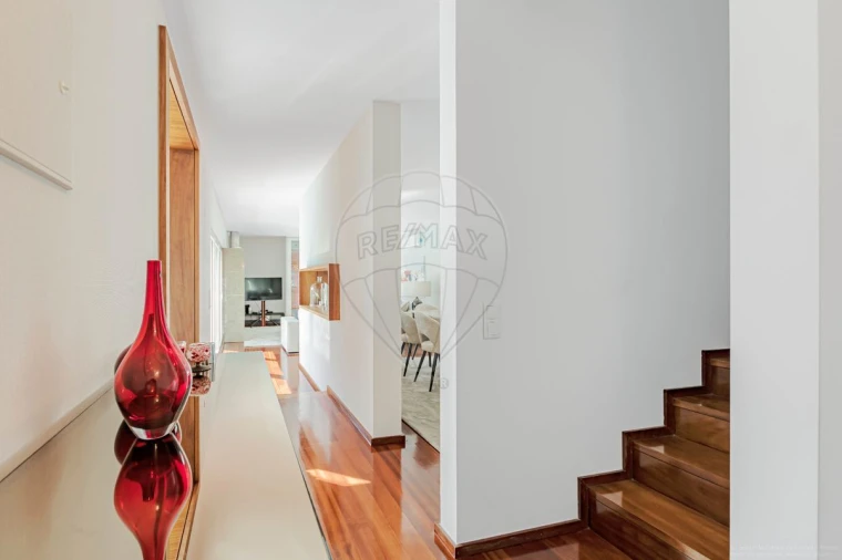 Moradia T4 para Venda em Carcavelos e Parede Foto 16