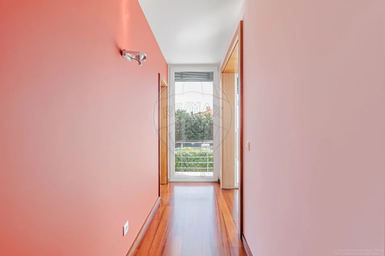 Moradia T4 para Venda em Carcavelos e Parede Foto 17