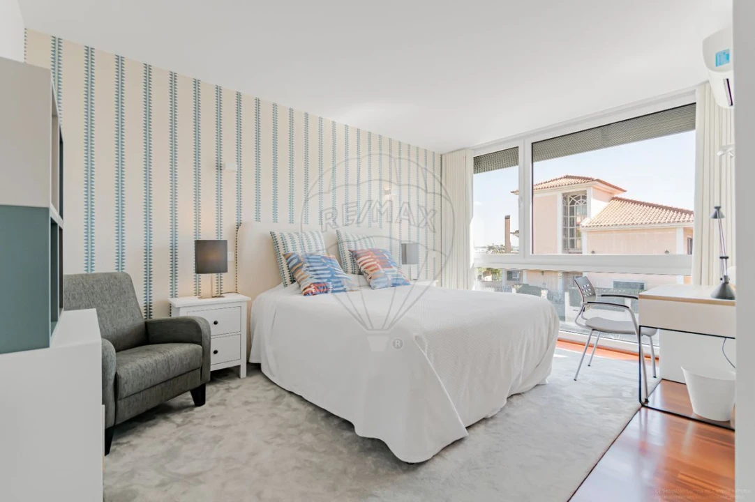 Moradia T4 para Venda em Carcavelos e Parede Foto 20