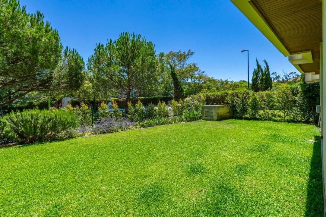 Moradia T3 para Venda em Queluz e Belas Foto 38