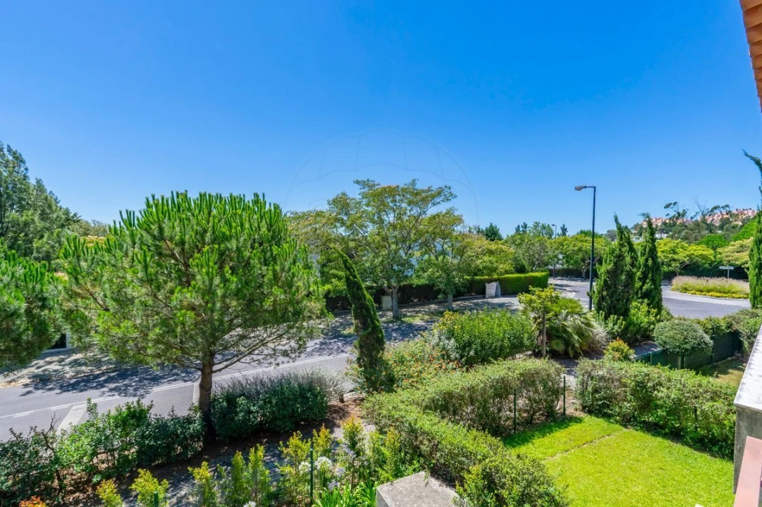 Moradia T3 para Venda em Queluz e Belas Foto 17