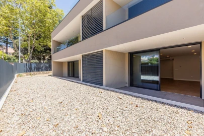 Apartamento T2 para Venda em Carcavelos e Parede