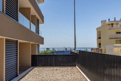 Apartamento T2 para Venda em Carcavelos e Parede