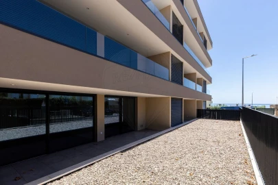 Apartamento T2 para Venda em Carcavelos e Parede