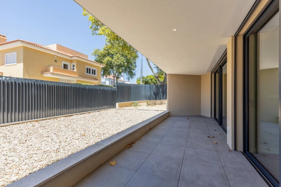 Apartamento T2 para Venda em Carcavelos e Parede Foto 6