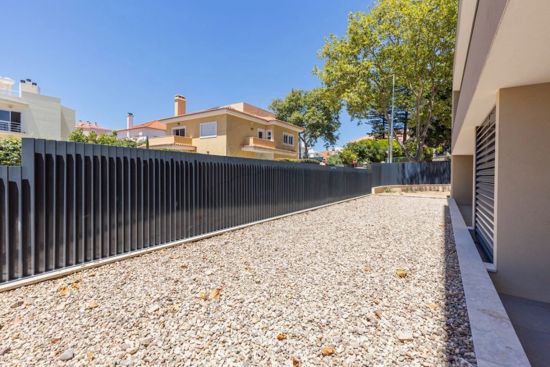 Apartamento T2 para Venda em Carcavelos e Parede Foto 23
