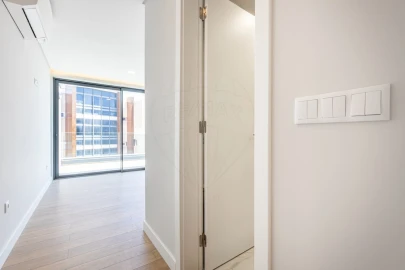 Apartamento T3 para Venda em Carcavelos e Parede