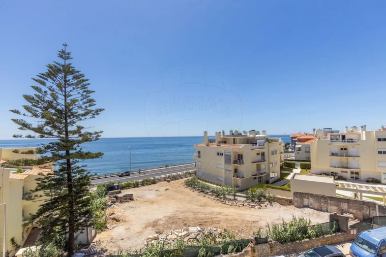 Apartamento T3 para Venda em Carcavelos e Parede Foto 7