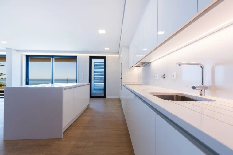 Apartamento T3 para Venda em Carcavelos e Parede Foto 10