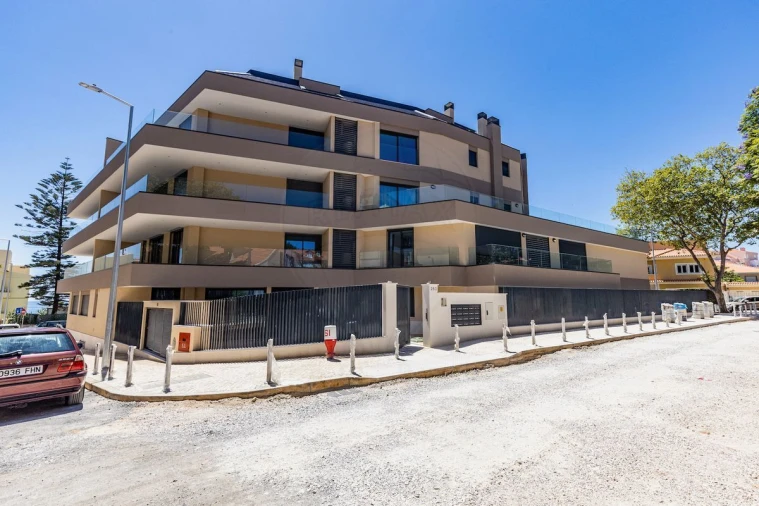 Apartamento T3 para Venda em Carcavelos e Parede Foto 27
