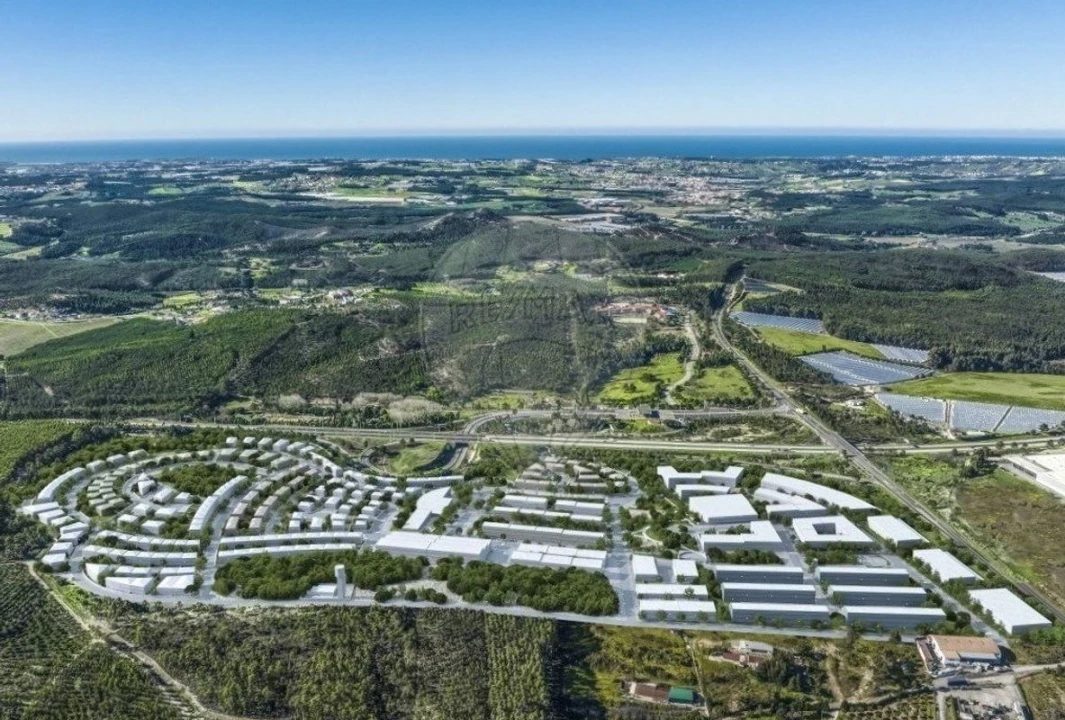 Moradia T4 para Venda em Santa Maria, São Pedro e Matacães Foto 20