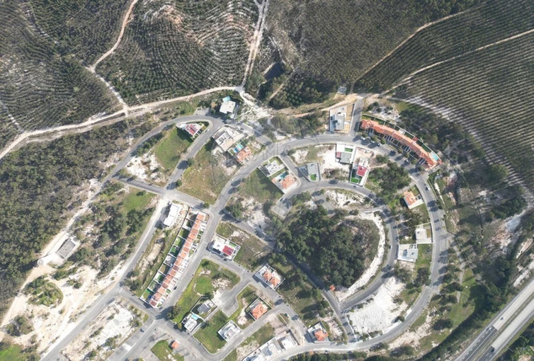 Moradia T4 para Venda em Santa Maria, São Pedro e Matacães Foto 17