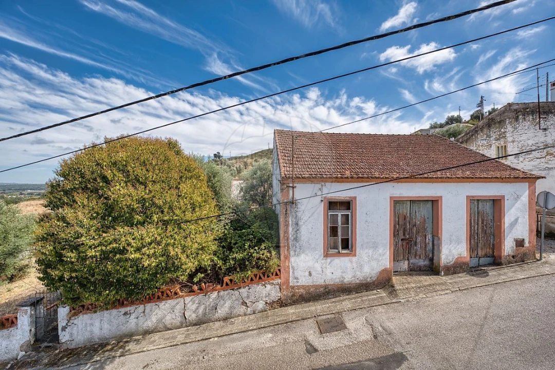 Armazém para Venda em Abrantes (São Vicente e São João) e Alferrarede Foto 4