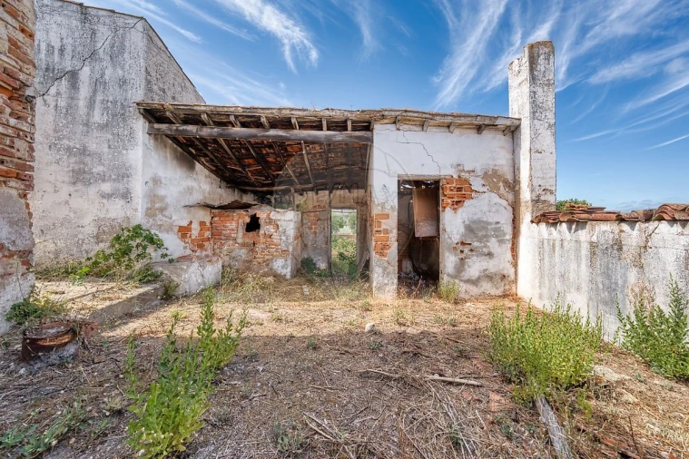 Armazém para Venda em Abrantes (São Vicente e São João) e Alferrarede Foto 7