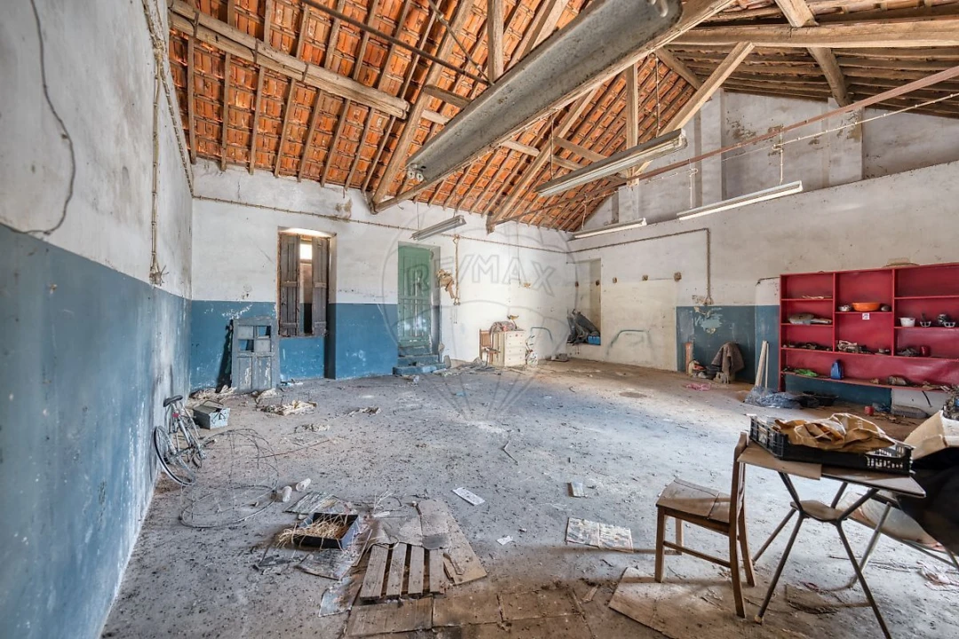 Armazém para Venda em Abrantes (São Vicente e São João) e Alferrarede Foto 5