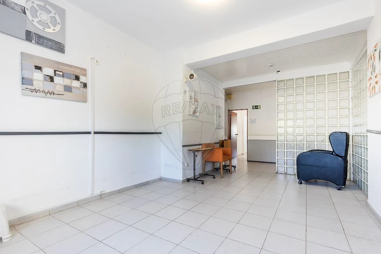 Loja para Venda em Lourinhã e Atalaia Foto 17