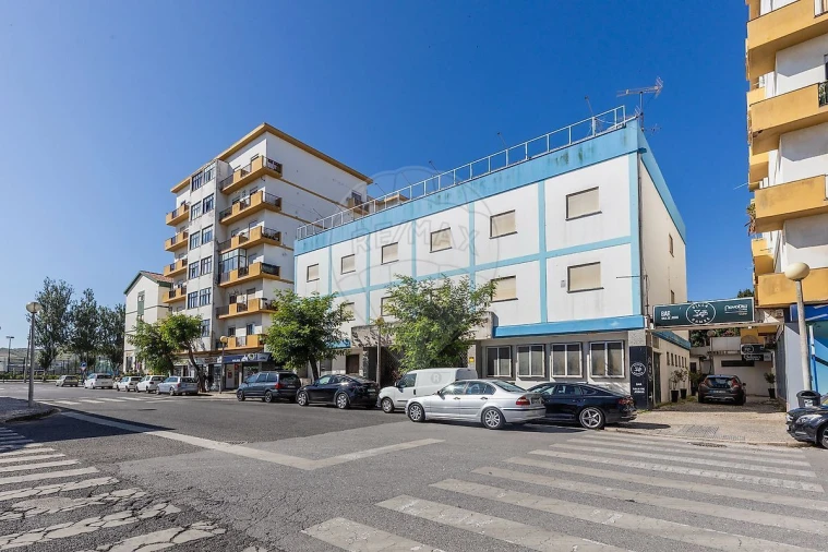 Loja para Venda em Lourinhã e Atalaia