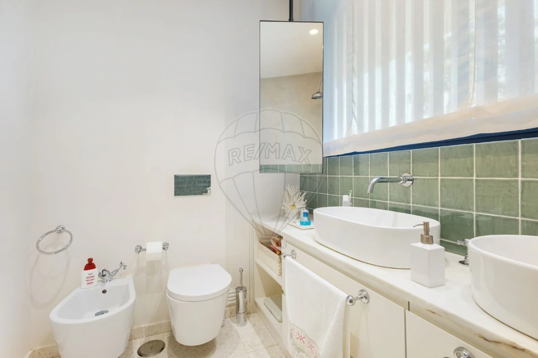 Moradia T4 para Venda em Charneca de Caparica e Sobreda Foto 22