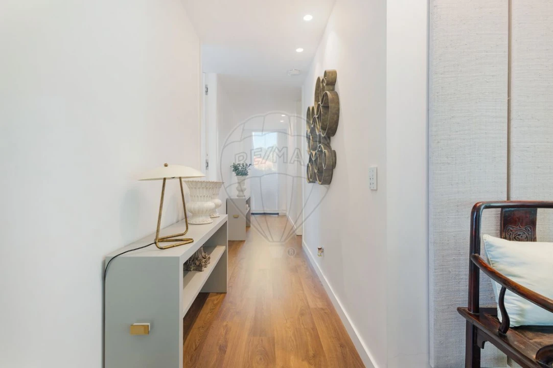 Moradia T4 para Venda em Charneca de Caparica e Sobreda Foto 6