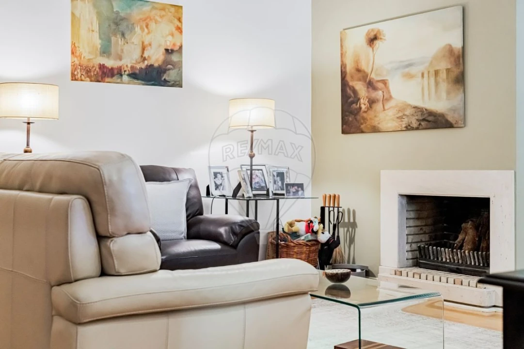 Apartamento T5 para Venda em Carcavelos e Parede Foto 5