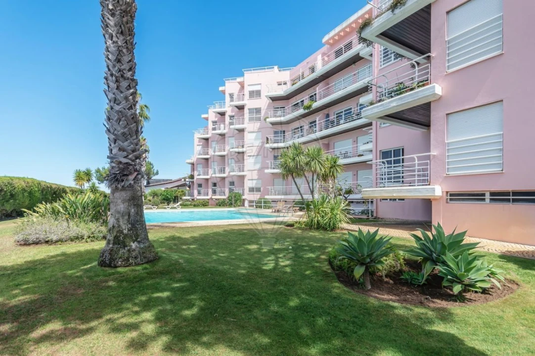 Apartamento T5 para Venda em Carcavelos e Parede Foto 2