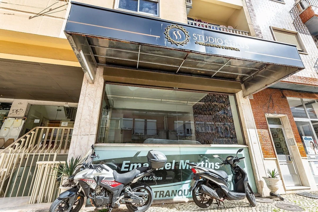 Loja para Venda em Algés, Linda-A-Velha e Cruz Quebrada-Dafundo Foto 3