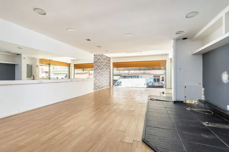 Loja para Venda em Algés, Linda-A-Velha e Cruz Quebrada-Dafundo Foto 7