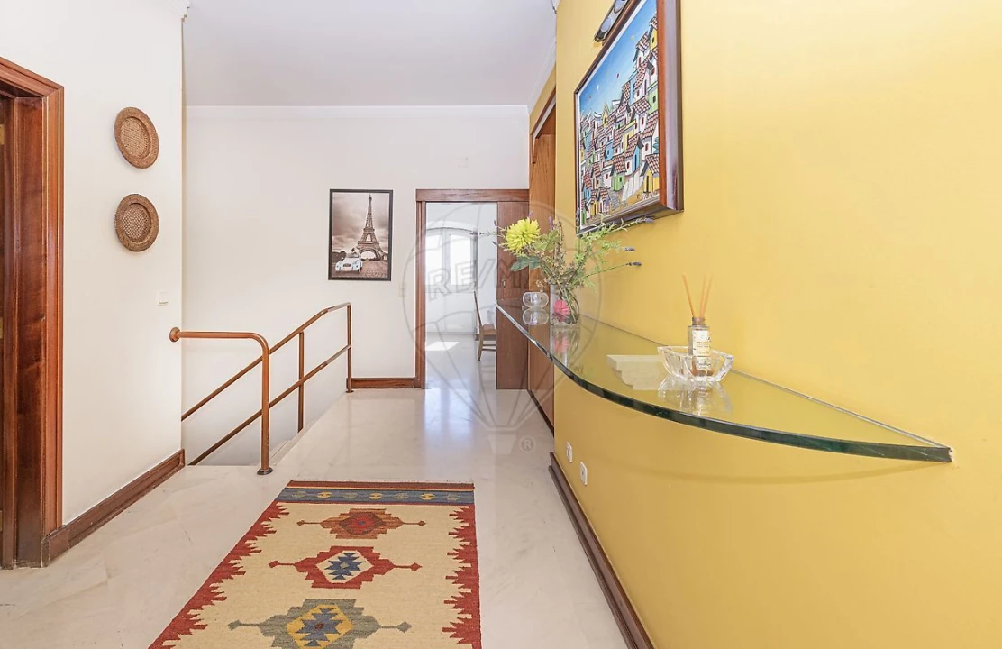 Apartamento T2 para Venda em Oeiras e São Julião da Barra, Paço de Arcos e Caxias Foto 16