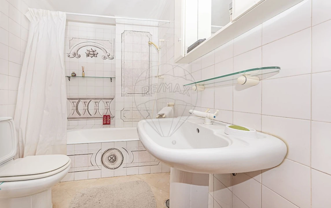 Apartamento T2 para Venda em Oeiras e São Julião da Barra, Paço de Arcos e Caxias Foto 25