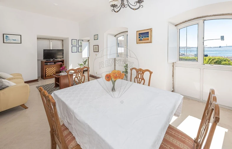 Apartamento T2 para Venda em Oeiras e São Julião da Barra, Paço de Arcos e Caxias Foto 14