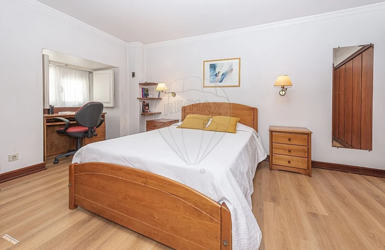 Apartamento T2 para Venda em Oeiras e São Julião da Barra, Paço de Arcos e Caxias Foto 5