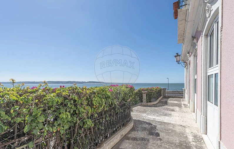 Apartamento T2 para Venda em Oeiras e São Julião da Barra, Paço de Arcos e Caxias Foto 8