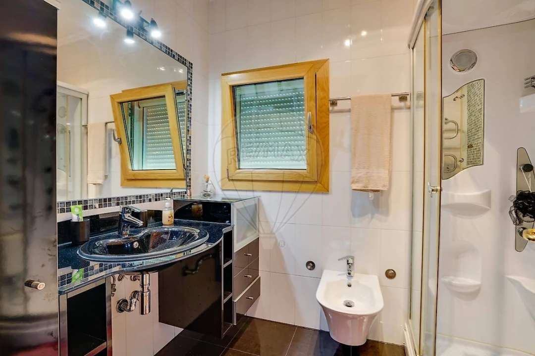 Moradia T7 para Venda em Alhandra, São João dos Montes e Calhandriz Foto 25